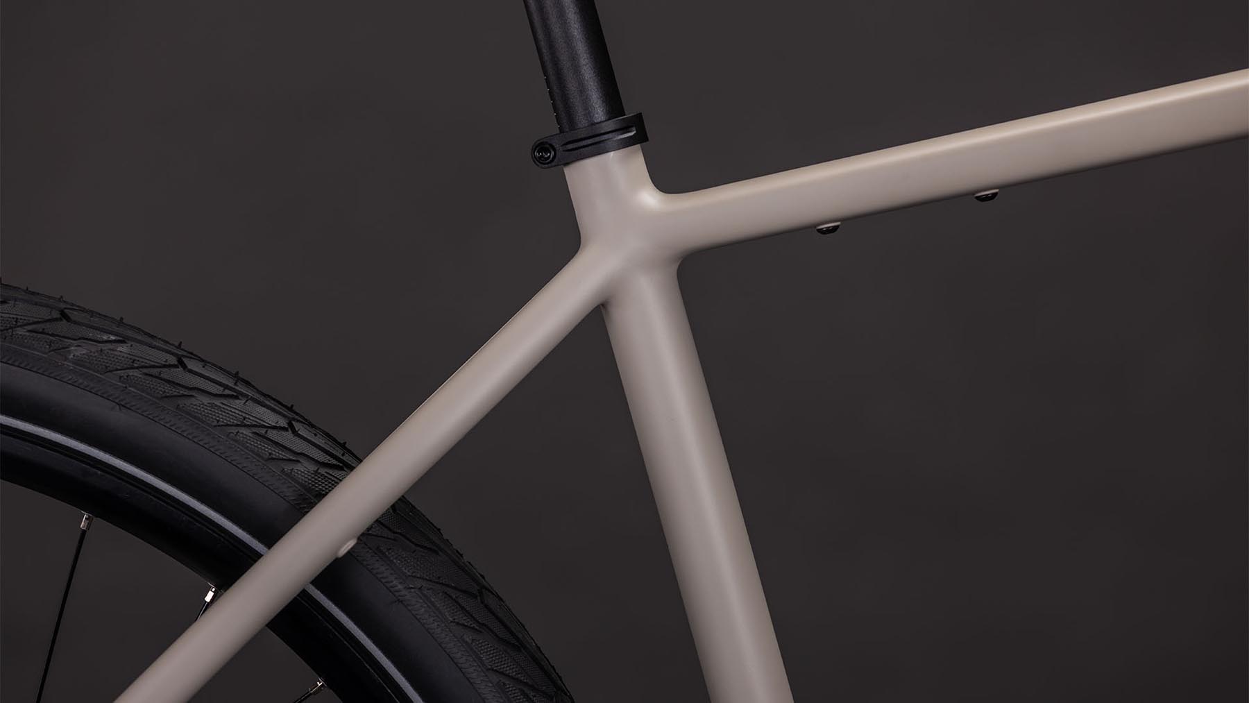 155300-Cube-Editor-Pro-oatgrey-n-grey-2026-Fitnessrad-Herren-03