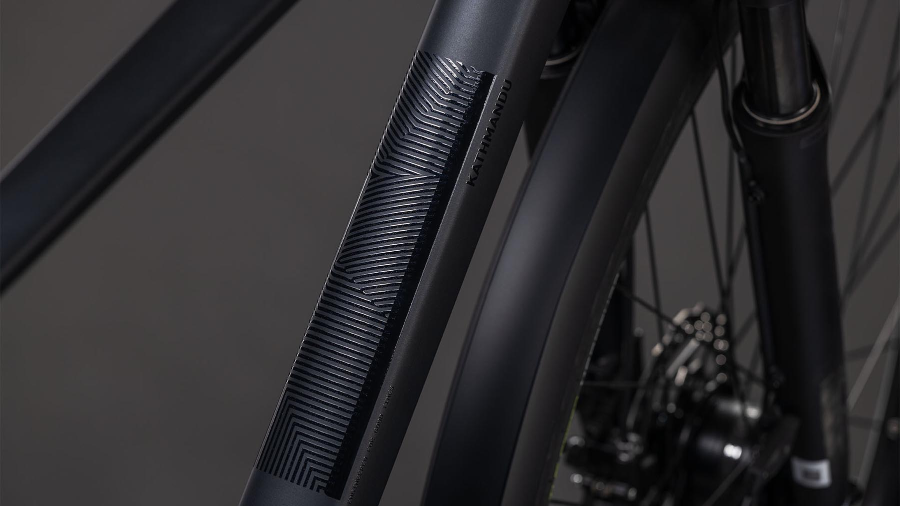 162600-Cube-Kathmandu-Pro-coal-n-black-2026-Trekkingrad-Herren-02