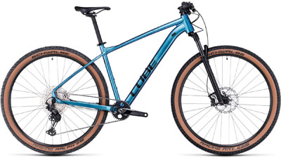 Mountain bike hardtail Cube Reaction Pro in turchese.