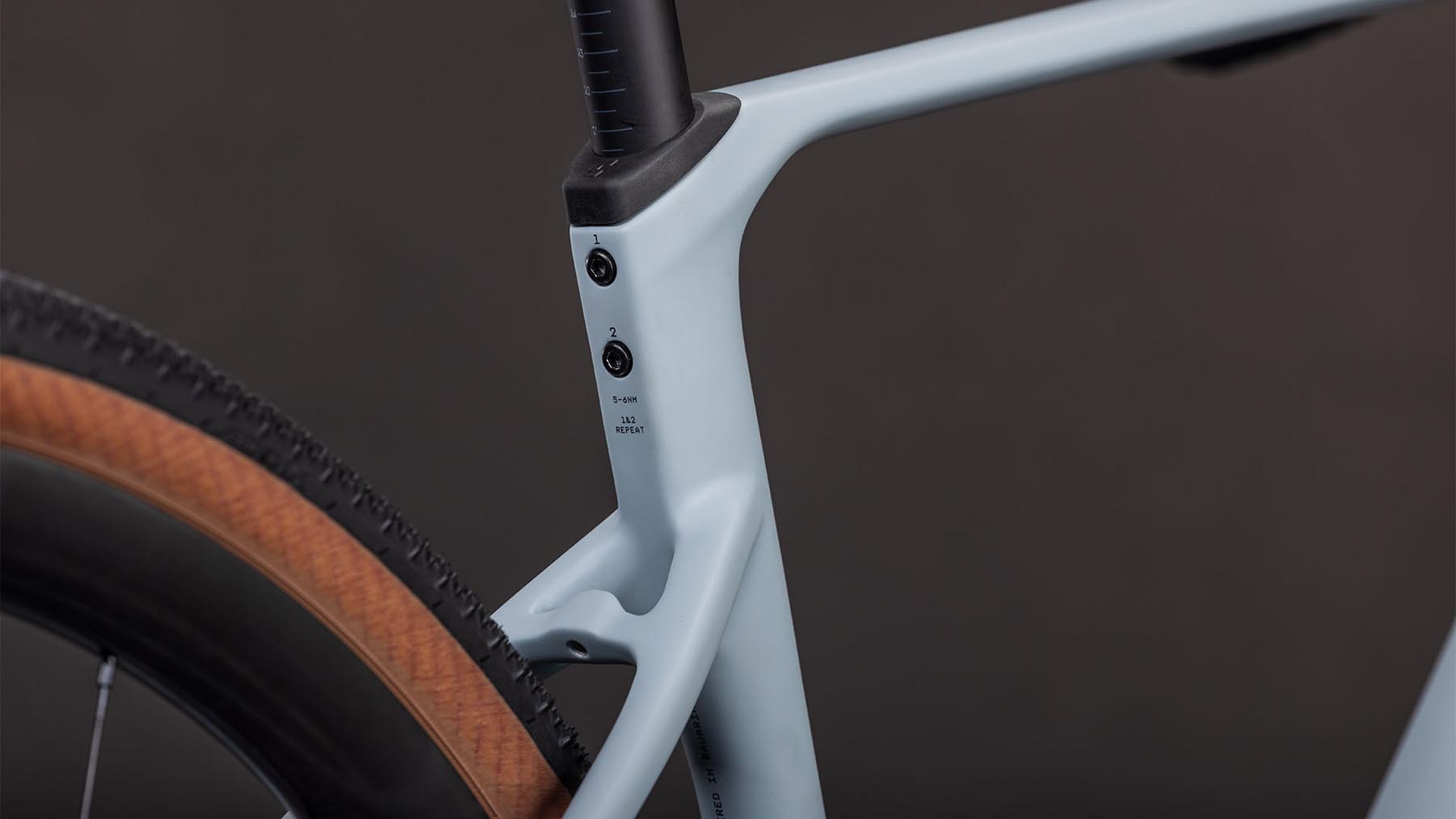 130200-Cube-Nuroad-C-62-Pro-vulcan-n-prism-2026-Gravel-Bike-04