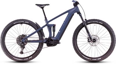 Si vede una e-bike Cube Stereo Hybrid ONE44 Pro grigia.