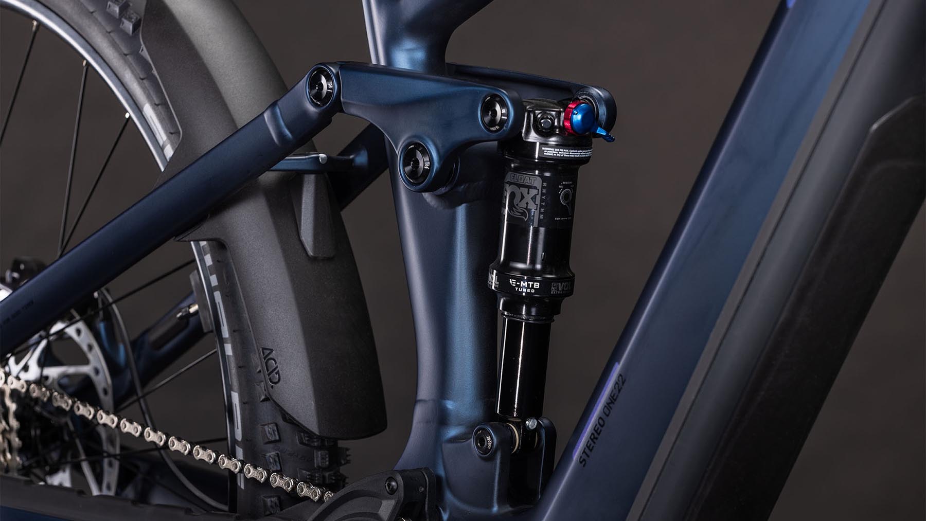 101300-Cube-Stereo-Hybrid-ONE22-SLX-800-indigoblue-n-blue-2026-EBike-Fully-Mountainbike-04