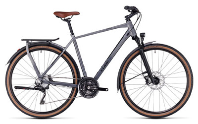 Bicicletta da trekking Cube Kathmandu in grigio con telaio a diamante.