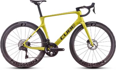 Bicicletta da corsa Cube Agree C:62 Race in giallo.