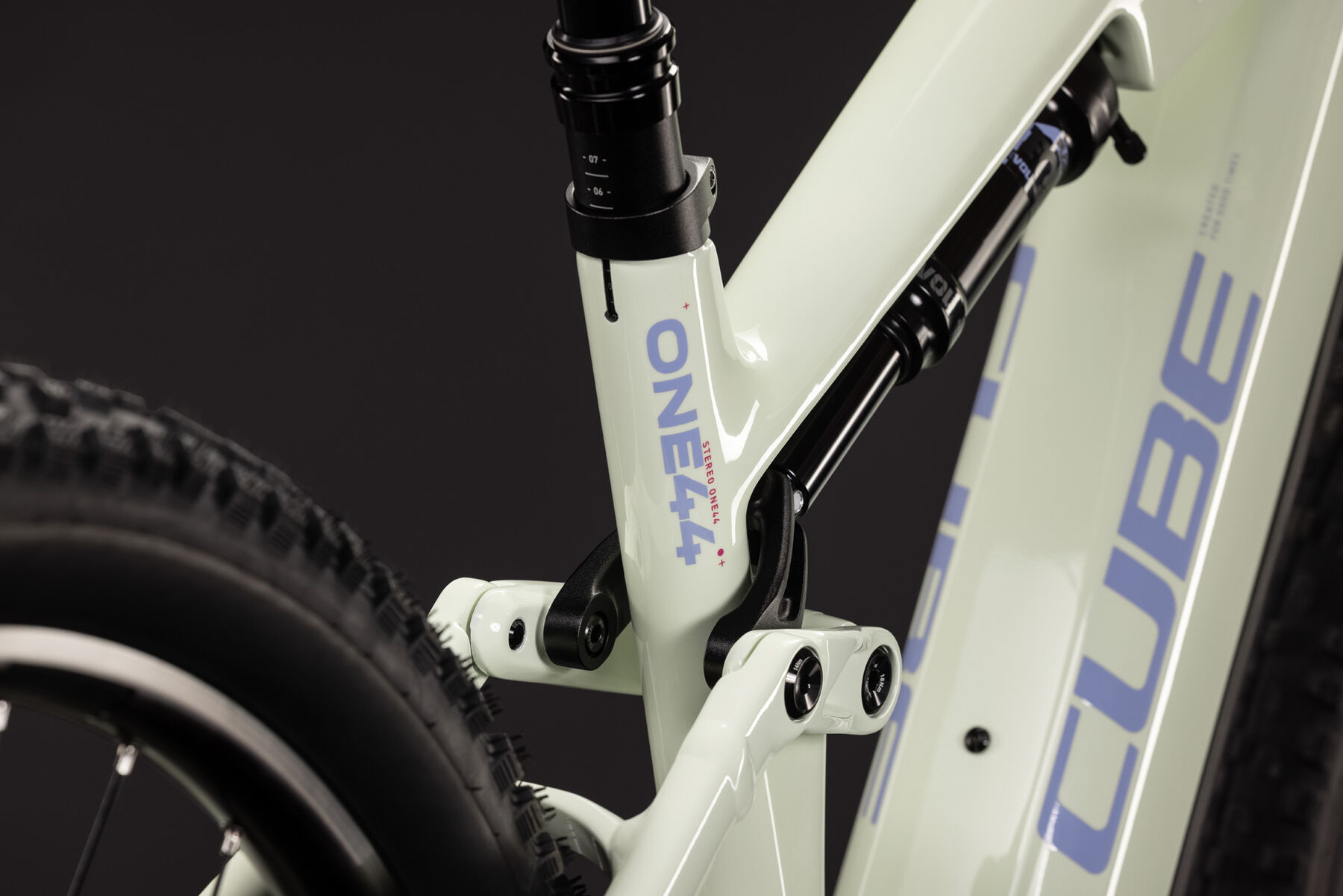 1103320-Cube-Stereo-Hybrid-ONE44-HPC-Race-800-mellowyellow-n-lilac-2027-03