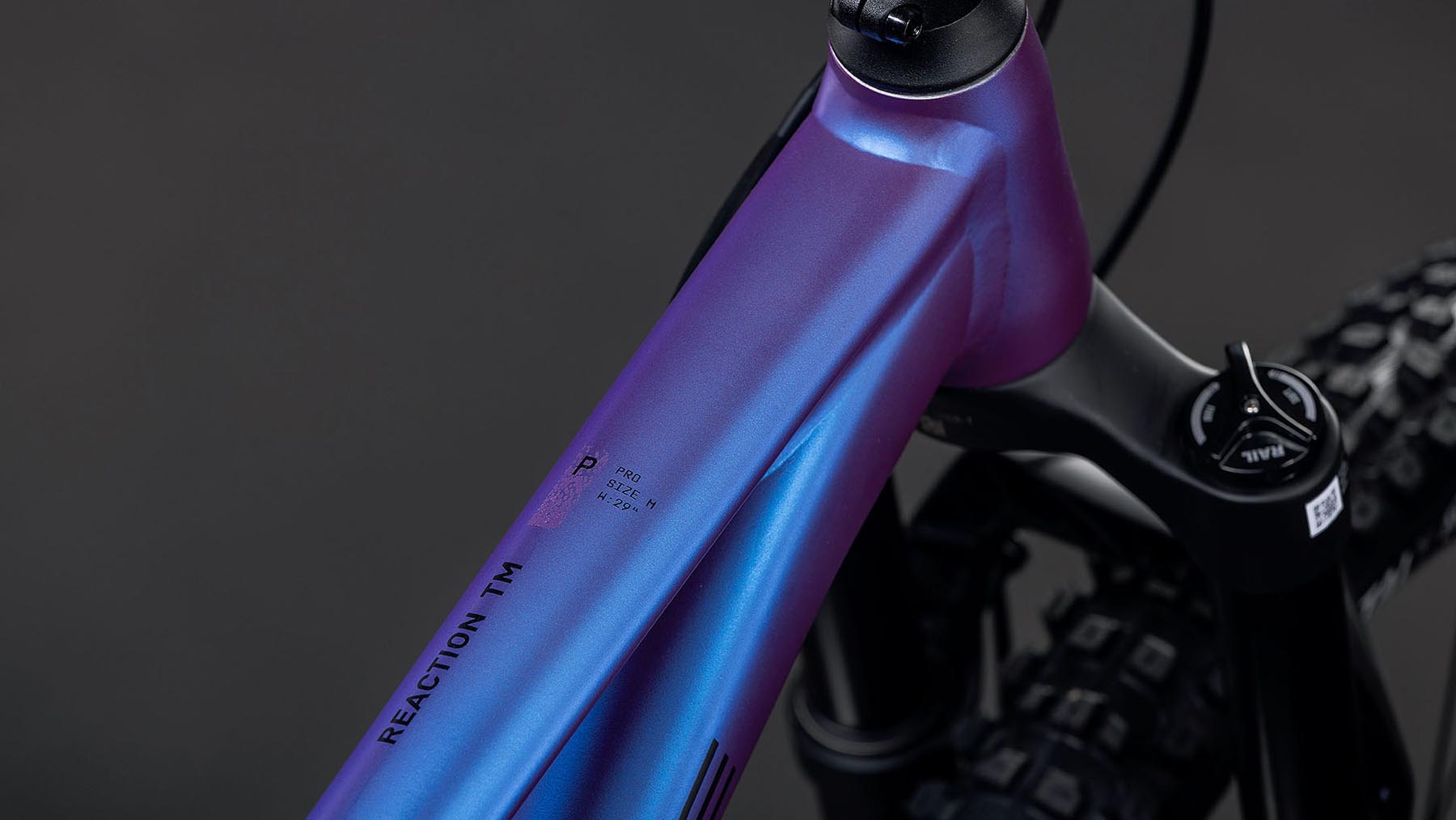 144200-Cube-Reaction-TM-Pro-blueviolet-n-black-2026-Hardtail-Mountainbike-01