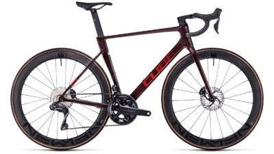Cube Litening AIR C:68X Race bicicletta da corsa in rosso vino.