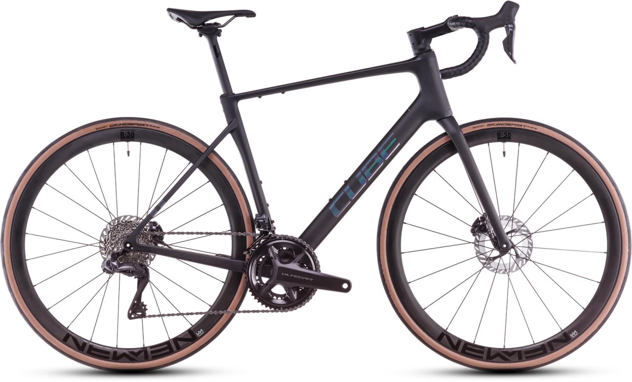 Cube Attain C:62 SLT carbon n rainbow 2025 - Bici da corsa di carbonio per